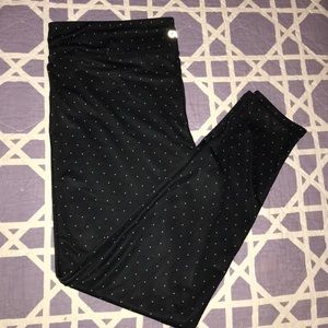 Work out pant with polka dots